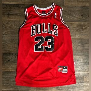 Vintage Nike Chicago Bulls Jordan NBA Jersey